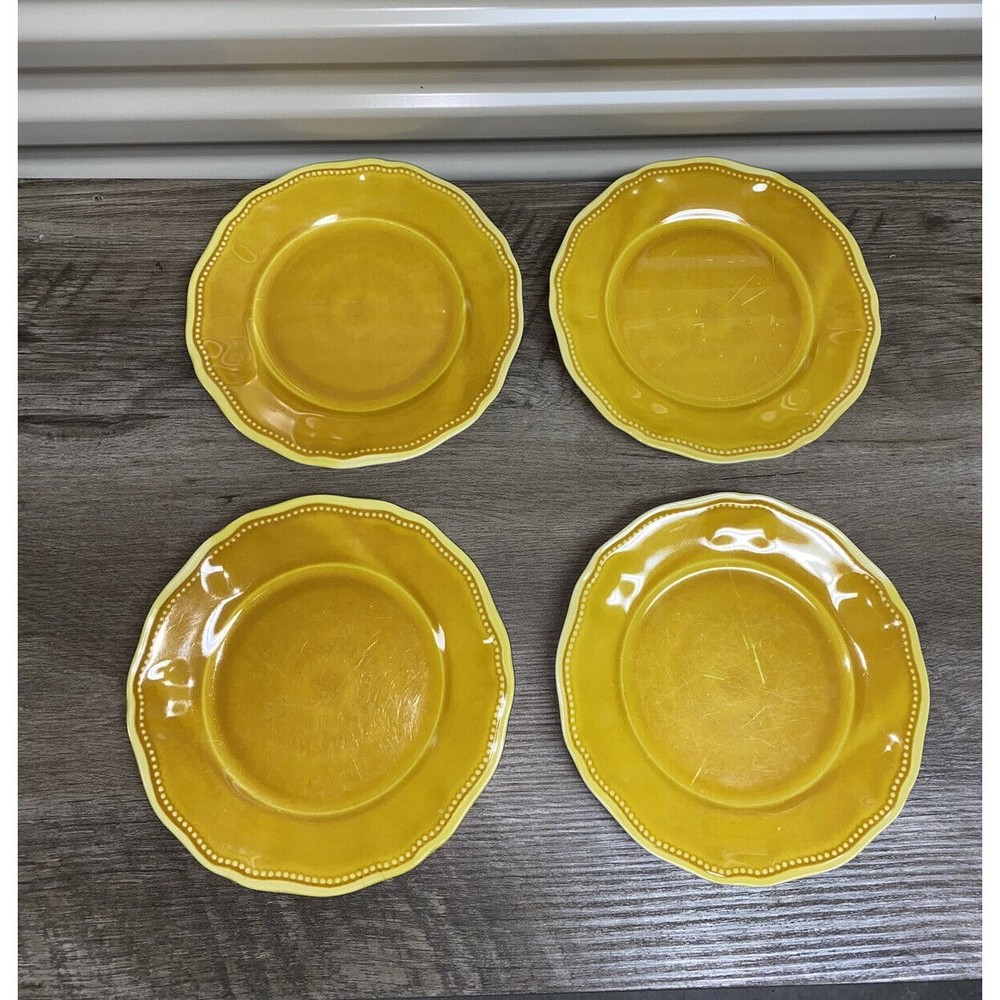 Set of 4 - LE CADEAUX Antiqua Provence Melamine Lunch Salad Plates Yellow 8 7/8"
